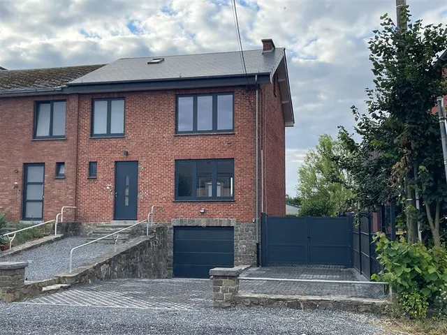 Maison à louer à Bois-de-villers – 1/10