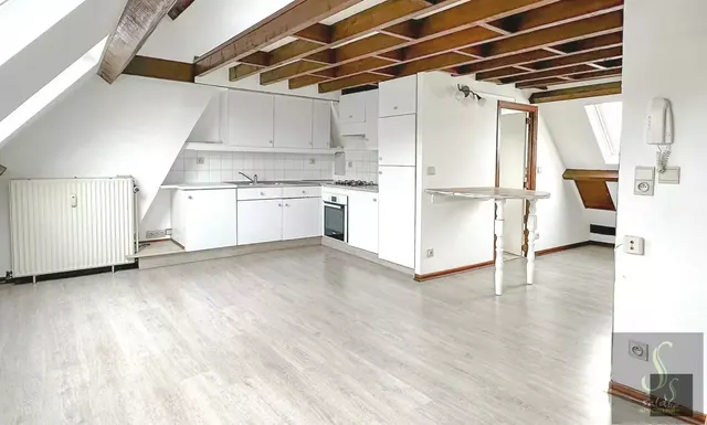 Appartement te huur in Binche – 1/5