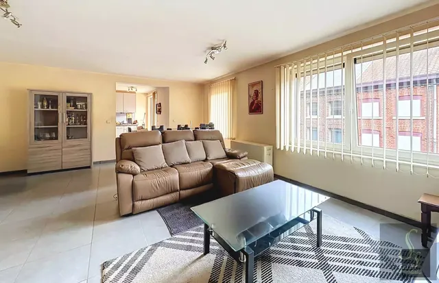 Appartement te huur in Binche – 1/6