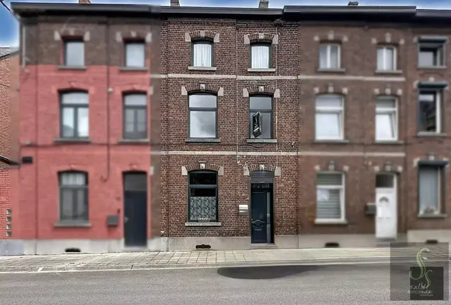 Maison à louer à Waudrez – 1/10