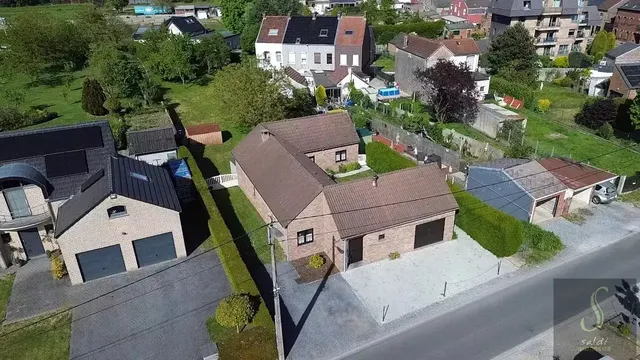 Huis te koop in Anderlues – 1/10