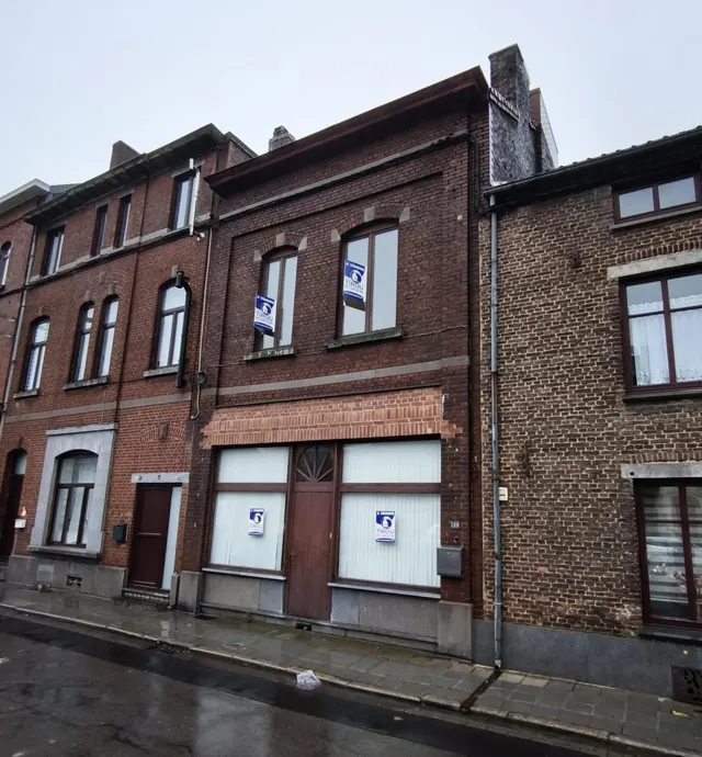 Huis te koop in Marchienne-Au-Pont – 1/10
