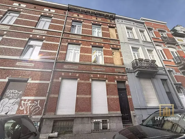 Huis te koop in Saint-Gilles – 1/10