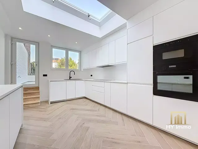 Maison à vendre à Leeuw-Saint-Pierre – 1/10
