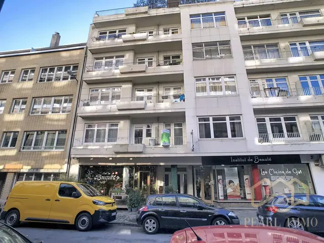 Appartement te koop in Uccle – 1/10