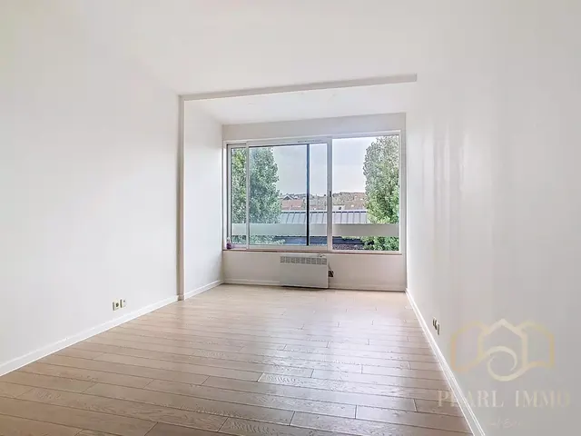 Appartement à vendre à Saint-Gilles – 1/5