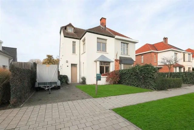 Woning à vendre à Edegem – 1/10