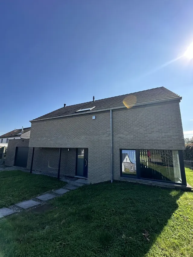Maison à vendre à Floreffe – 1/9