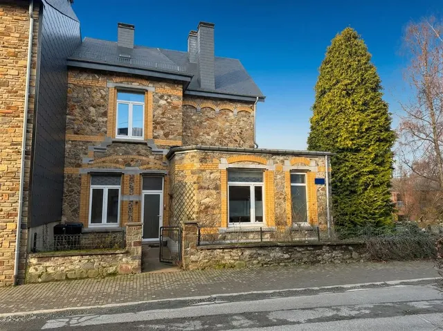 Huis te koop in Saint-Hubert – 1/10