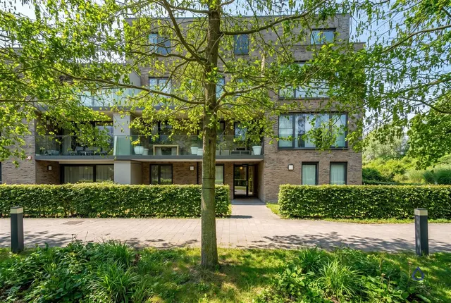 Appartement te koop in Wijnegem – 1/10
