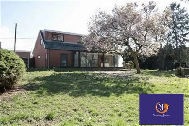 Villa te koop in Boussu – 1/10