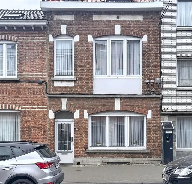 Huis te koop in Anderlecht – 1/10