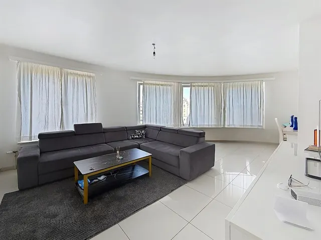 Appartement à vendre à Sint-Jans-Molenbeek – 1/10