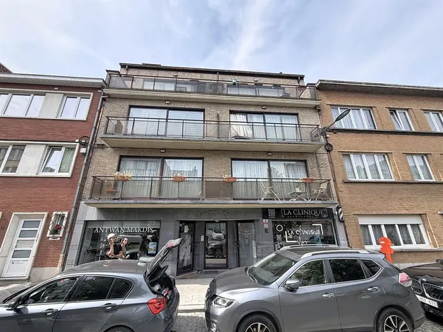 Duplex te koop in Jette – 1/10
