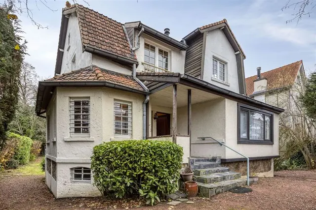 Huis te koop in Rhode-Saint-Genèse – 1/10