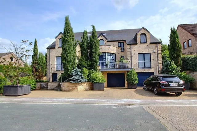 Maison à vendre à Waterloo – 1/10