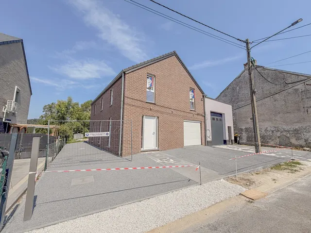 Huis te huur in Binche Leval-Trahegnies – 1/10