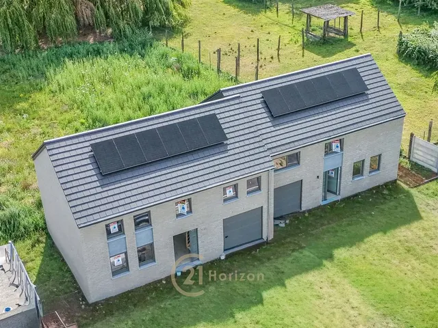 Huis te koop in Sirault – 1/9
