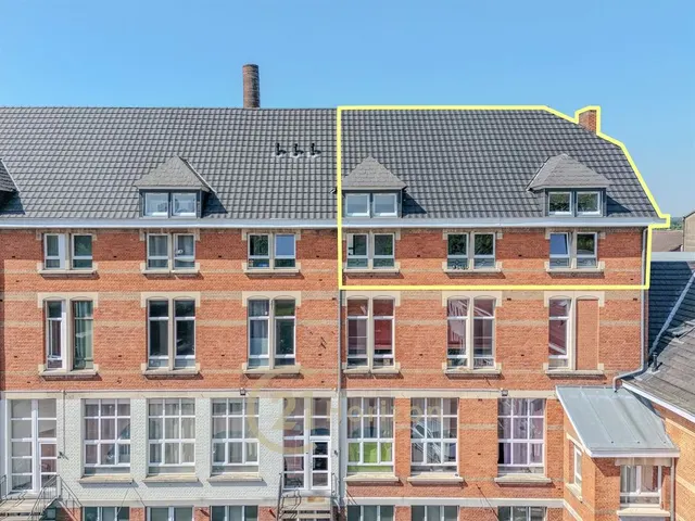 Appartement te koop in Saint-Ghislain – 1/10