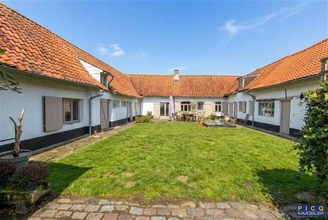 Huis te koop in Esplechin – 1/10