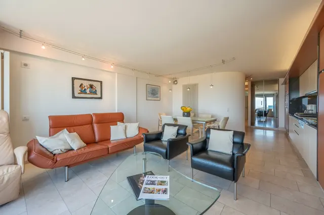 Appartement te koop in Heist – 1/10