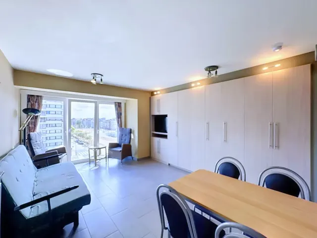Appartement te koop in Heist – 1/9