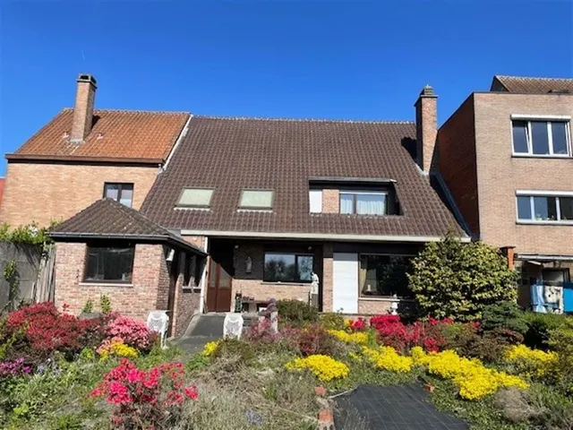 Huis te koop in Hombeek – 1/10
