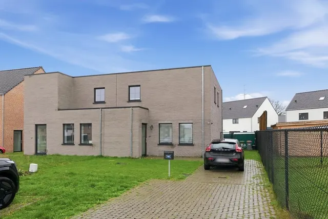 Huis à vendre à Bilzen – 1/10