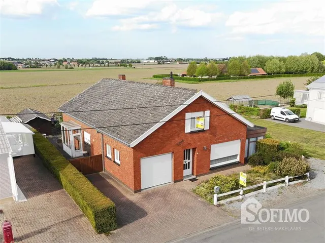 Huis te koop in Ieper – 1/10