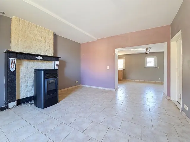 Duplex te koop in Lesve – 1/10