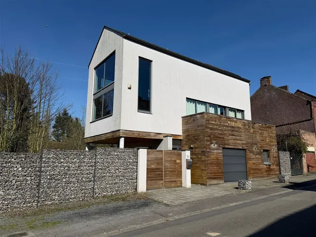 Huis te koop in Binche – 1/10