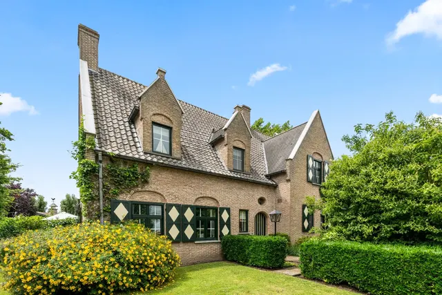 Villa à vendre à Aalter – 1/10