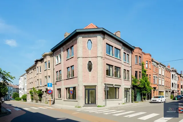 Appartement te huur in Sint-amandsberg – 1/10