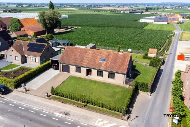 Villa te koop in Houthulst – 1/10