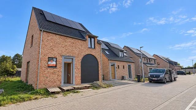 House for sale in Berlare – 1/10