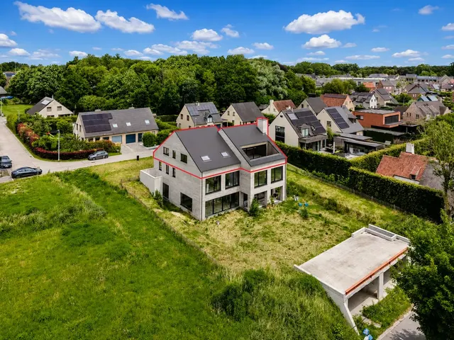 Appartement te koop in Dikkelvenne – 1/10