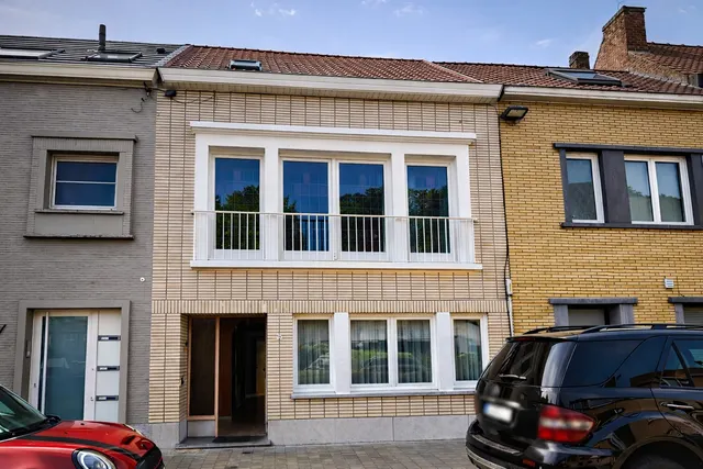 Eengezinswoning te koop in Oostende – 1/10