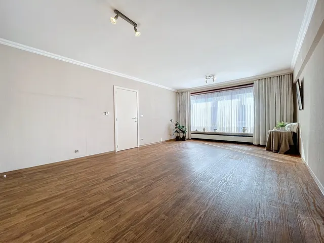 Appartement à vendre à Roeselare – 1/9