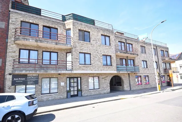 Appartement te huur in Roeselare – 1/10