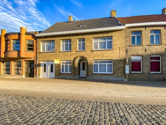 Woning te koop in Alveringem – 1/10