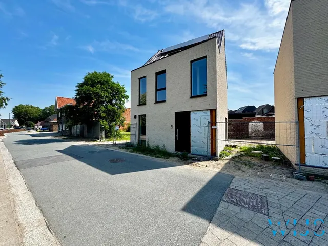 Huis te koop in Assenede – 1/10