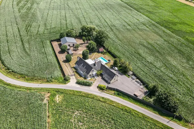 Excl villa à vendre à Zedelgem – 1/40