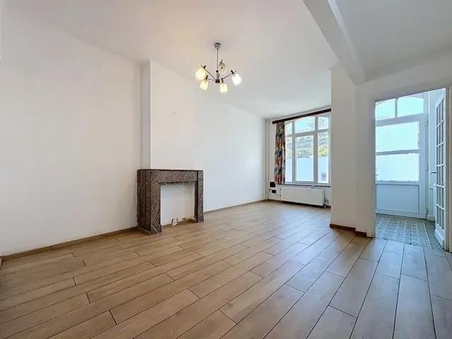 Huis te huur in Jambes – 1/10
