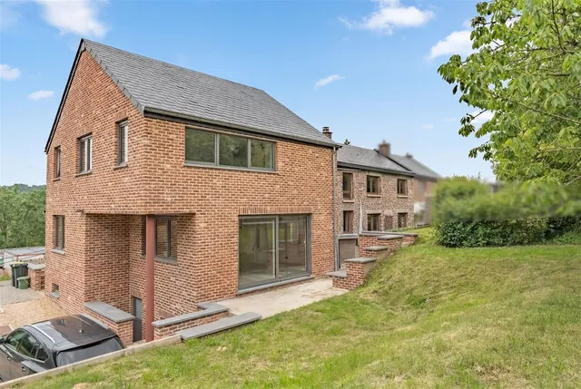 Huis te koop in Antheit – 1/10