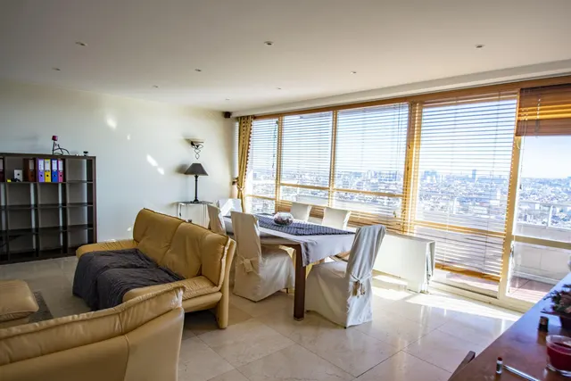 Appartement te koop in Molenbeek-Saint-Jean – 1/10