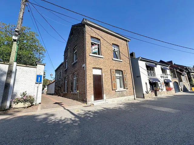 Huis te koop in Profondeville – 1/10
