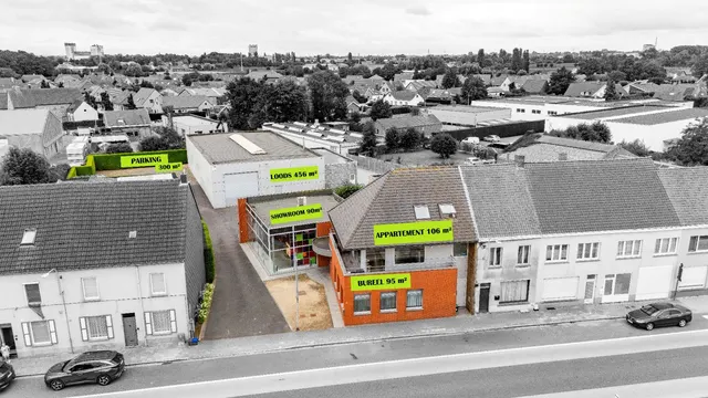 Huis te koop in Oostrozebeke – 1/10