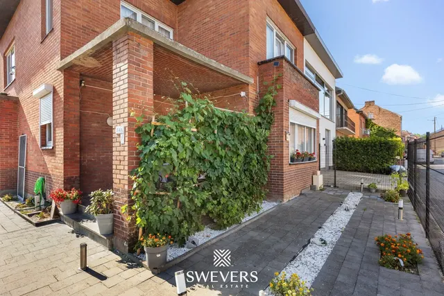 Woning te koop in Heers – 1/10