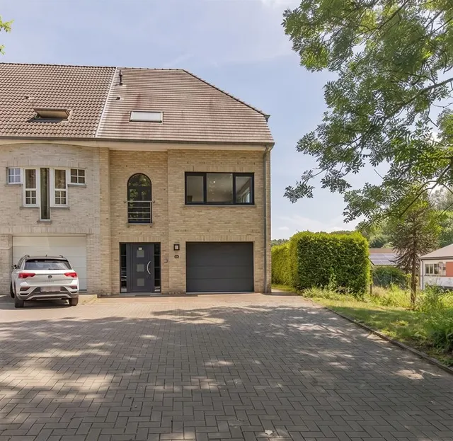 House for sale in Grimbergen – 1/10