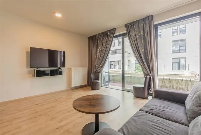 Appartement te koop in Brussel – 1/10